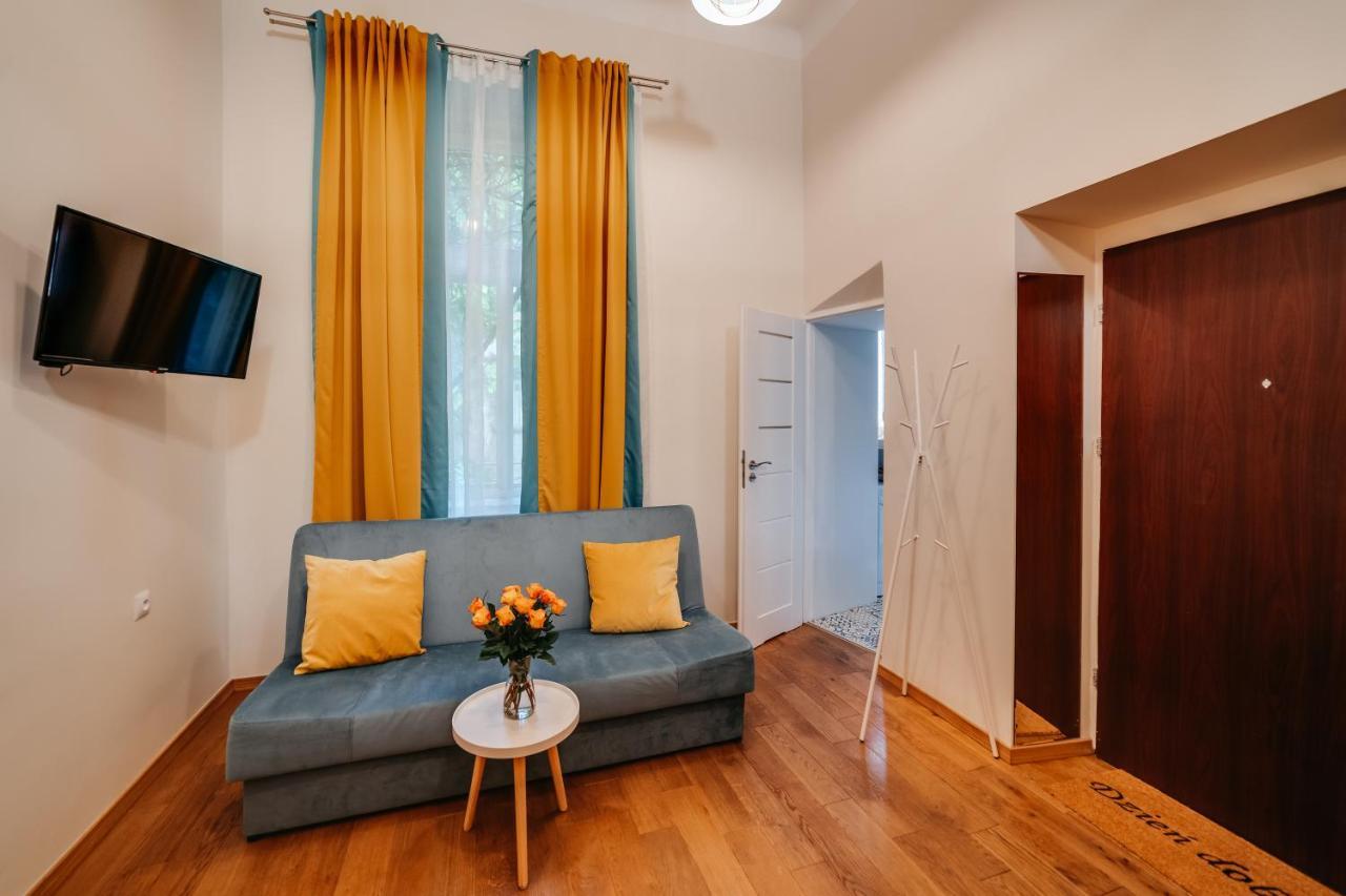 Alpari Apartments Краков Экстерьер фото